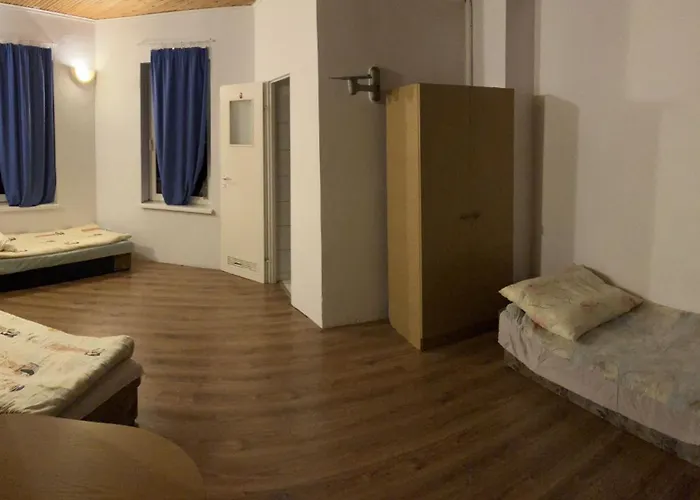 Agro-raj - Gospodarstwo agroturystyczne *